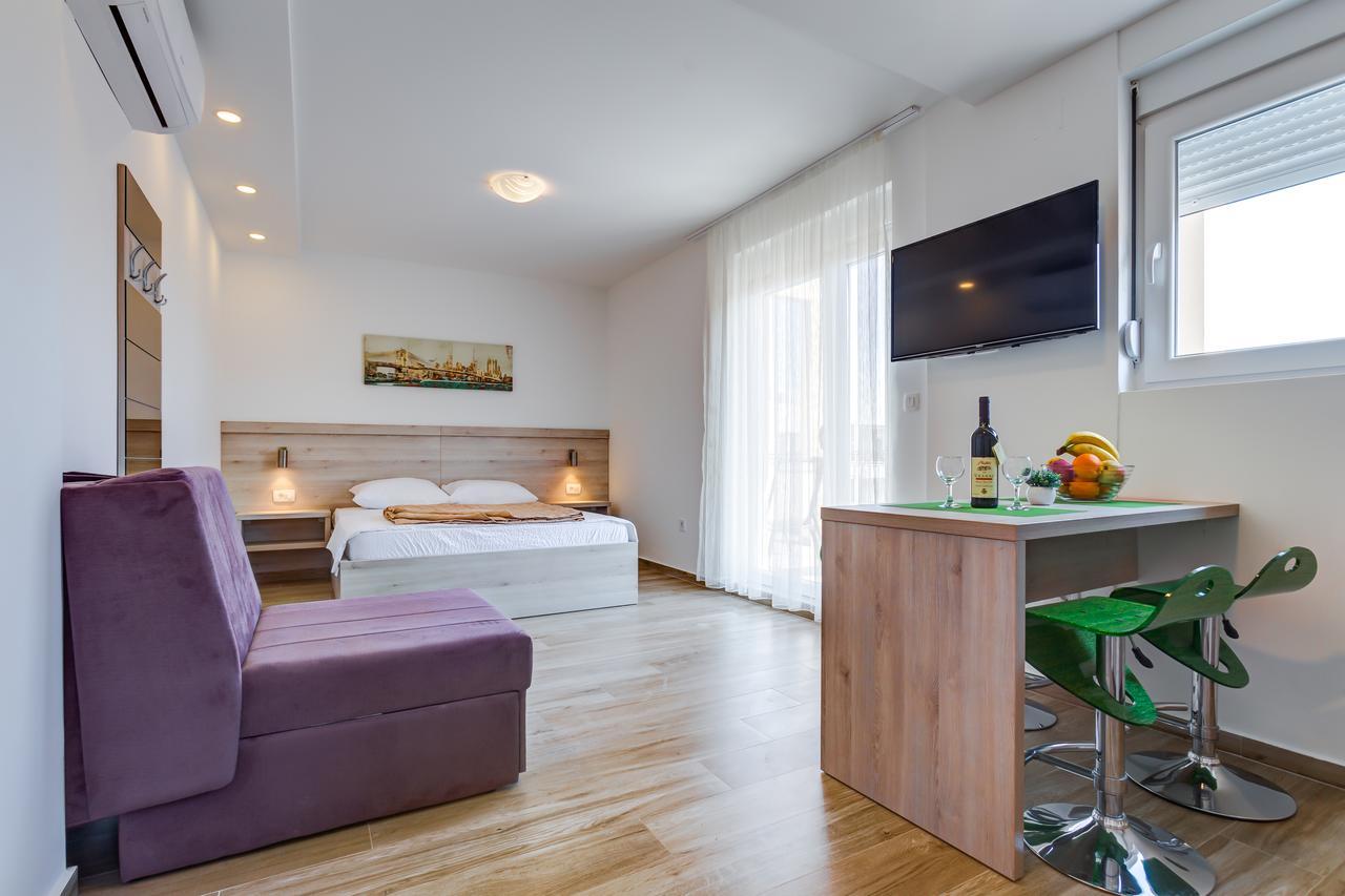 Al Mare Apartment
