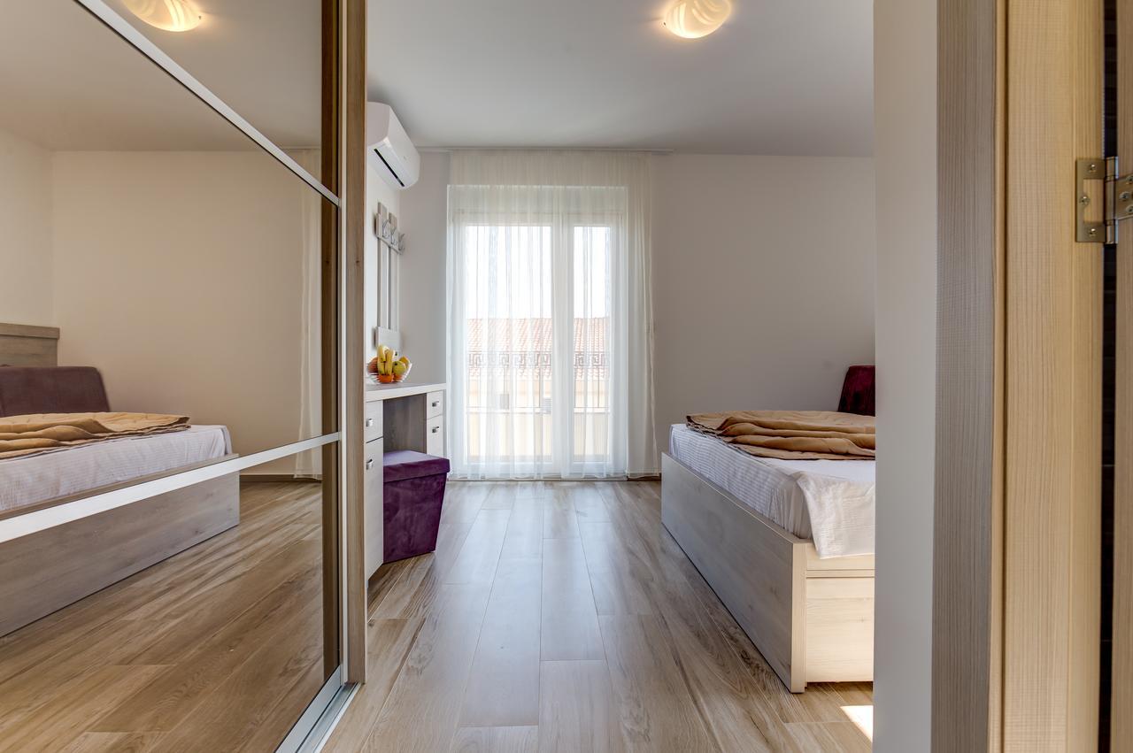 Al Mare Apartment *