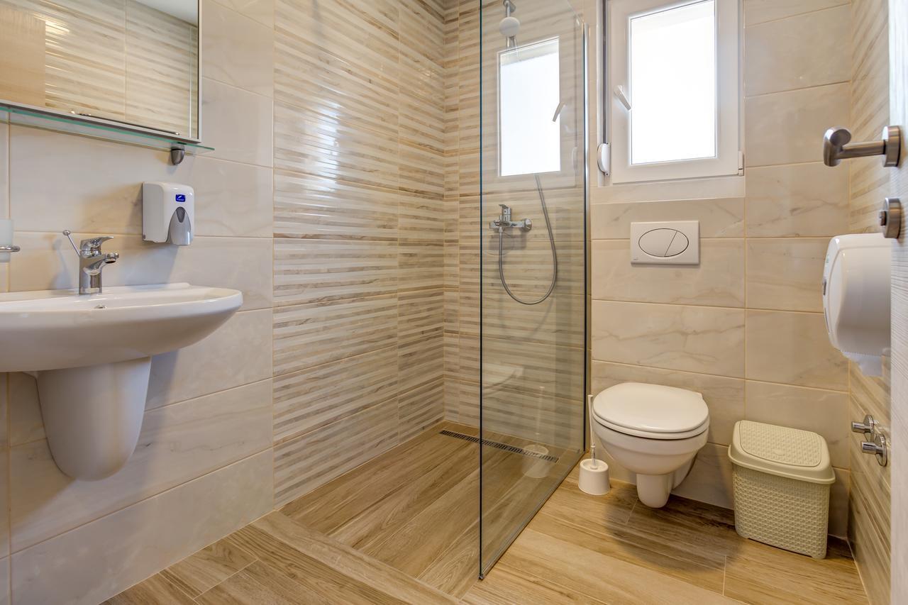 Al Mare Apartment *
